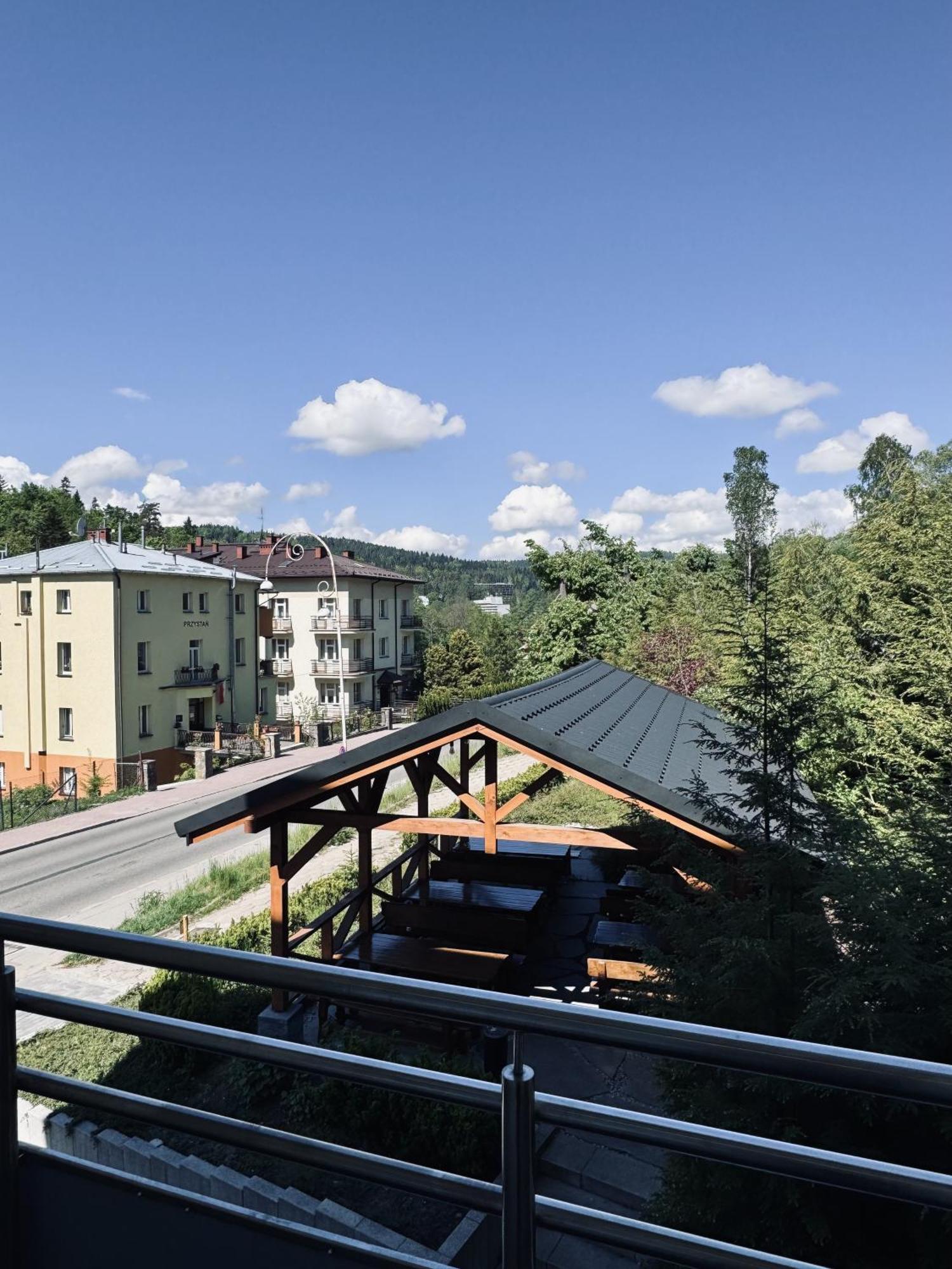 Osrodek Wczasowy Paradise Krynica Zdroj Buitenkant foto